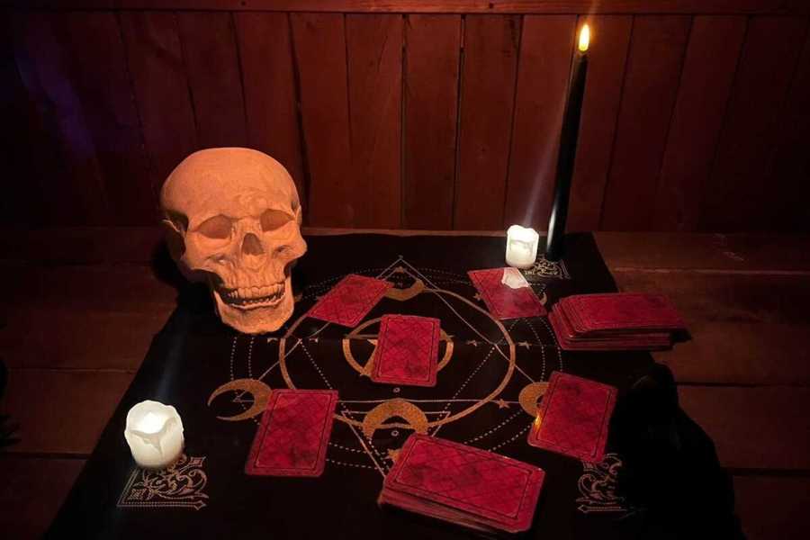 Квест в реальности Гадалка от компании Клуб квестов Квест в реальности Гадалка от компании Клуб квестов